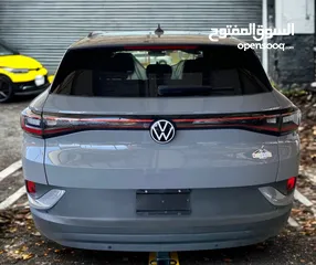  4 VOLKSWAGEN ID4 2021