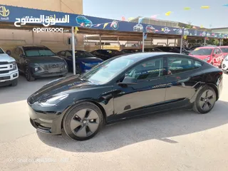  2 تسلا مدل 3 موديل 2023 عداد 14 الف ميل اصلي  فحص 7جيد لا مانع من فحص اوتوسكور من المستورد مباشره