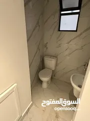  3 شقه غير مفروشه للبيع في ام اذينه ( Property ID : 38028 )