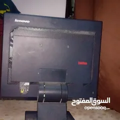  11 شاشه   Lenovo thinkvisio لا تاخذ مساحه كبيره من المكتب