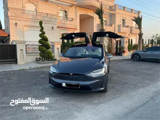  1 Tesla model x