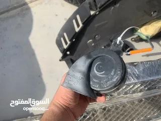  5 قطع غيار سيارات