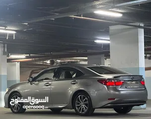  11 لكزس ES 300 h فل الفل بحاله ممتازه 2015