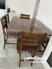  1 طاولة طعام ممتازة