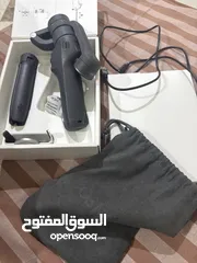  2 DJI osmo mobile 6