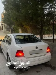  9 للبيع او البدل على اوتمات بورا 2003 اقتصادية جدا فحص نضيف.