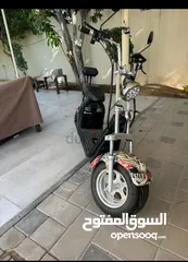 1 big Harley scooter