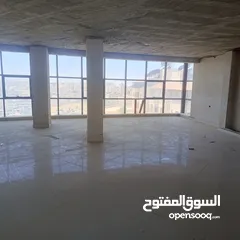  11 مكاتب جديدة للايجار مساحات واسعة