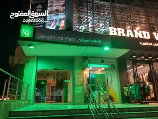  8 مكاتب للايجار موقع  مميز في السوق بانورما موقع  المجمع مميز جدا قريب من الخدمات منطقه حيويه