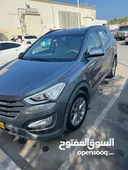  4 Hyundai Santa Fe 2.4L AWD - 2015 Model