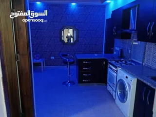  7 شقة مفروشة في منطقة عبدون للايجار (يومي/اسبوعي) (2نوم)مع بلكونة