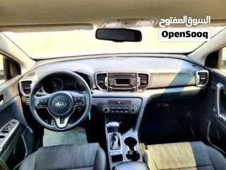  8 KIA SPORATGE MODEL 2018 SINGLE OWNER WELL MAINTAINED SUV FOR SALE