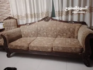  11 عفش بيت مستعمل للبيع طقم ستيل وطقم لف سوبر وتخت حديد وجرتين غاز وطاولات خشب وديكور رفوف خشب