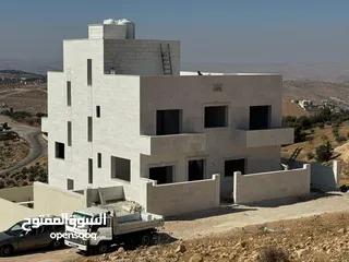  6 فيلا للبيع تحت الانشاء منطقة  ام رمانه