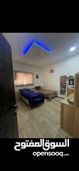  7 بيت مستقل للبيع
