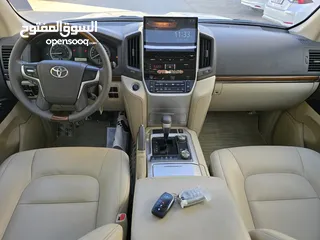  9 Land cruiser GXR V8 GCC 2018 Price 159,000 AEd