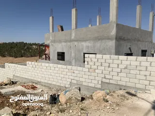 9 بيت للبيع مستقل وقوشان مفروز