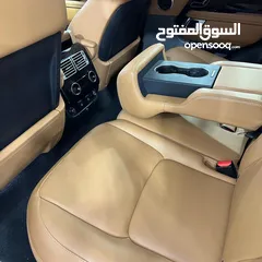  6 Range Rover Vogue SE 2019