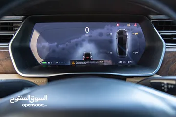  2 Tesla Model X 90D  2017