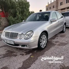  19 مرسيدس E 200 2005