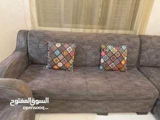  1 كنب مستعمل