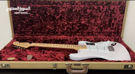  4 Fender Stratocaster 50s Original with hard case