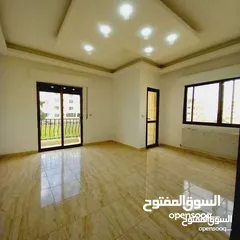  9 شقة سوبر ديلوكس - الكرسي - 3نوم 1ماستر - 170م - قرب الخدمات العامة - موقع هادئ ومميز