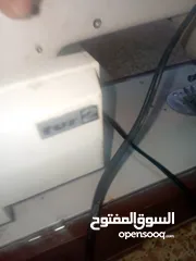  3 ماكنة خياطة ماركة   Victoria  للبيع بسعر مغري