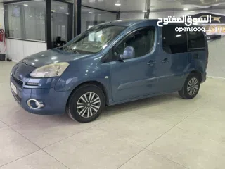  4 بيجو بارتنر 2015