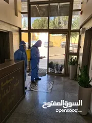  9 للبيع – مجمع تجاري مميز في قلب الفحيص