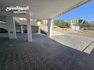  26 شقة أرضية مشطبة للبيع مساحة 170 م + ساحة 26 م رام الله قرب المقاطعة ووسط البلد