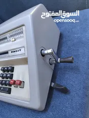  5 آلة حاسبة قديمة ( انتيكا ) ميكانيكية