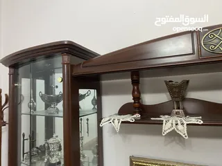  1 مكتبة بوفيه