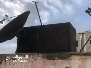  8 ماطور تدفئة مركزية مع خزان سولار مع الراديترات (المشعاعات)