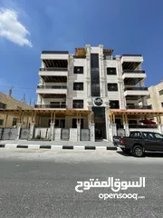  1 شقة ارضية الترا ديلوكس مع تدفئة وكرميد