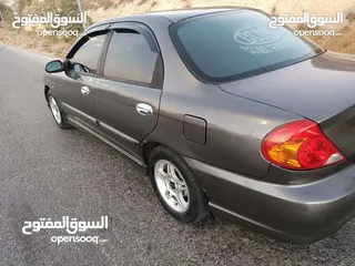  3 كيا سبيكترا موديل 2000