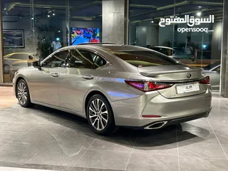  12 Lexus ES 350 model 2019 FOR SALE