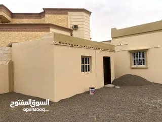  1 منزل للبيع بولاية البريمي أرض الجو