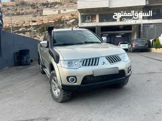  3 ميتسوبيشي هنتر نخب
