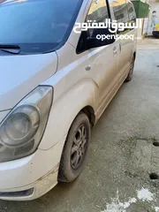  3 باص هونداي H1 2010
