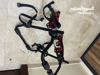  2 حمالة دراجات هوائيه مستعملة بالإسم فقط