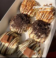  12 (رشة سكر)بتوفر توزيعات حلو للمناسبات دونات بأفخم الزينه  تشيز كيك لوتوس كريب