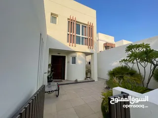  4 فیلا راقیه /4  غرف نوم /سعر خیالیLuxury villa / 4 bedrooms / fantastic price