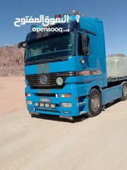  3 راس تريلا مع عربايه تريلا كامله نمط حاويات للبيع كاش