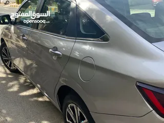  18 تويوتا يارس ياباني اصلي  لاتزال على كفالة الشركة موديل  2023 للبيع الشكل الجديد