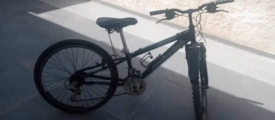  2 دراجه هوائيه امريكي بحاله الوكاله نضيف جدا