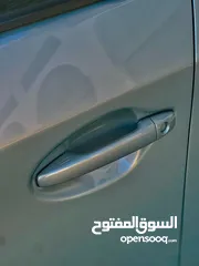  4 تويوتا بريوس 2012 اقساط من المعرض مباشره بدون واسطة بنوك او شركات تسهيل