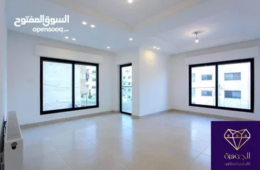  8 شقة طابق اول فخمه ومميزة جديدة لم تسكن للبيع في اجمل مناطق ام السماق الجنوبي قرب شارع عبدالله غوشه
