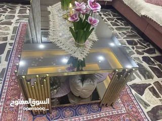  7 كرسي هزاز وطاوله وسط