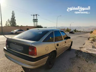  3 أوبل فكترا موديل ال 90 او قابل للبدل
